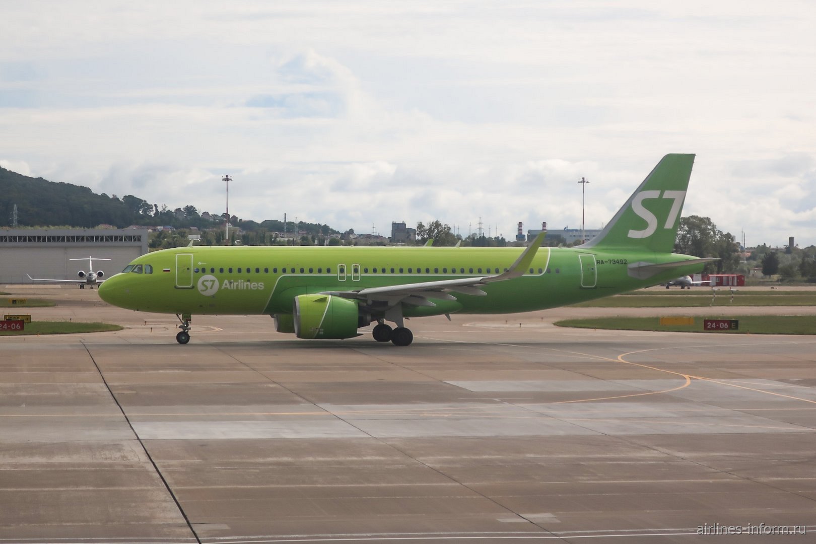 Airbus A320neo ������������ S7 Airlines � ��������� ����